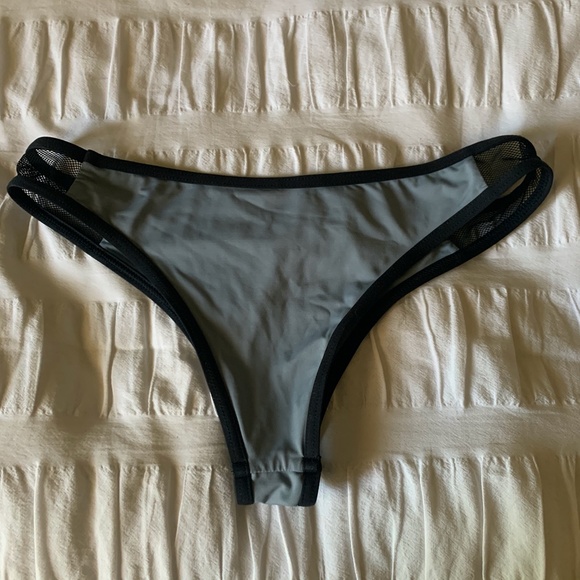 TAVIK Jayden Mesh Trim Bikini - Bottom - Picture 3 of 5